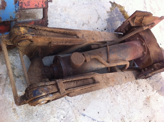 ชุดดั้ม 12 ตัน + คัสซีลอย + ปั้ม อุปกรณ์ครบ สภาพพร้อมใช้