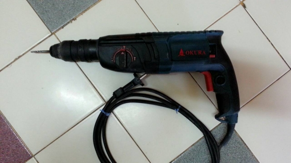 ขายสว่านไฟฟ้าระบบโรตารี่รุ่นใหญ่3ระบบราคาถูกๆสภาพดีมากๆแรงๆ800วัตต์เต็มๆครับ