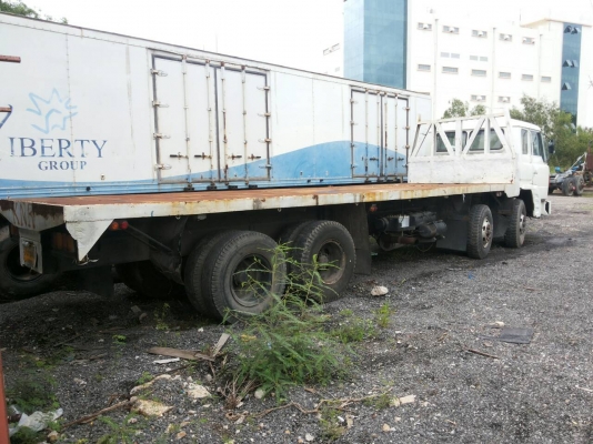 ขายรถบรรทุก12ล้อเครื่อง260แรงสภาพดีใช้งานได้เลย ขายรถบรรทุก12ล้อเครื่อง260แรงสภาพดีใช้งานได้เลย