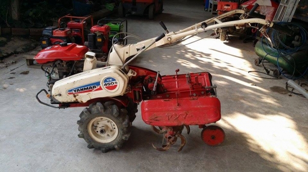 รถพรวนดิน YANMAR   ขนาด 4.5 แรง เก่าญี่ปุ่น  มีเกียแบบตีเดินหน้าและเกียตีถอยหลัง