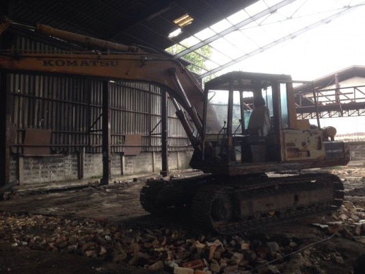 ขายรถขุดPC120-3ติดหัวเจาะพร้อมใช้งาน