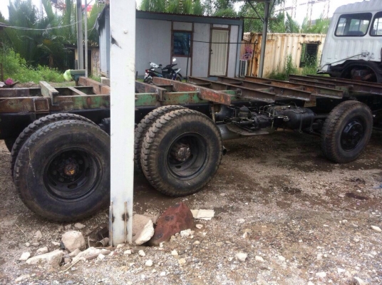 ขายรถ12ล้อเหมาะสำหรับไว้เป็นเทเลอร์บรรทุกรถแบคโค ขายรถ12ล้อเหมาะสำหรับไว้เป็นเทเลอร์บรรทุกรถแบคโค