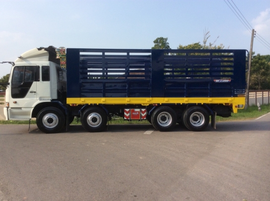 HINO12ล้อ2เพลาPROFIA(FN 2P)ปี53 เครื่อง 320แรง 10 เกียร์ กะบะยาว 7ม.มีระบบลากพ่วง เครื่องดี ยางดี ครัทซีสวย รถสวยจัด ขาย 1,300,000 บาท