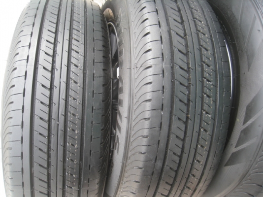 ขายล้อแม็กป้ายแดง D-max สีรมดำ 16"พร้อมยางปี14 สนใจติดต่อเล็กคลองสามครับ 081-3747940