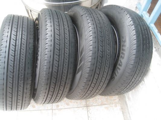 ขายล้อแม็กป้ายแดง D-max สีรมดำ 16"พร้อมยางปี14 สนใจติดต่อเล็กคลองสามครับ 081-3747940