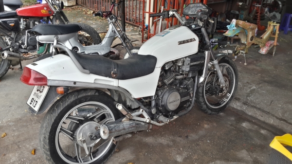 ขายด่วน vf 750sทะเบียน ภาษีไม่ขาด ลดได้ครับ ขายด่วน vf 750sทะเบียน ภาษีไม่ขาด ลดได้ครับ