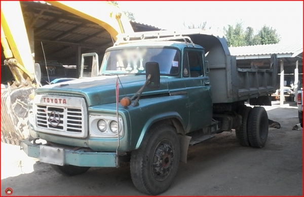 ขายแล้วครับ...จบแล้วคร๊าบ...ของดีมาเร็วไปเร็วคร๊าบ..เขาสมิง ตราด...ขับรถมาซื่้อตั้งใกลครับ...ขอบคุณ TRUCK 2 HAND..ครับ