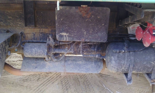 รถฮีโน่ 10 ล้อดั้ม FM227  220 แรงม้า. ปี 34  สนใจติดต่อ  081 - 6079515