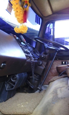 รถฮีโน่ 10 ล้อดั้ม FM227  220 แรงม้า. ปี 34  สนใจติดต่อ  081 - 6079515