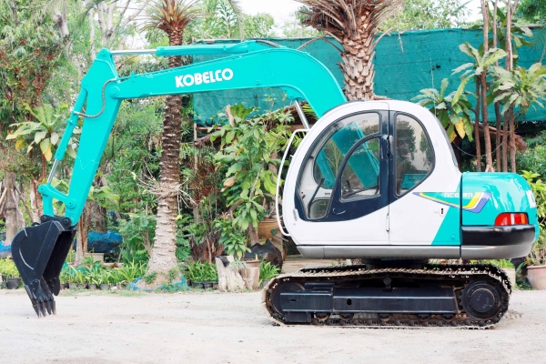 ขายรถขุดแบ็คโฮ ติดต่อ 086-775-7900, 086-324-1992