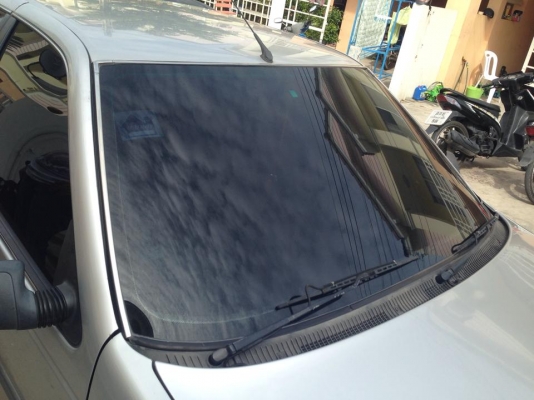 หา กระจกบานหน้า และฟาครอบท้าย