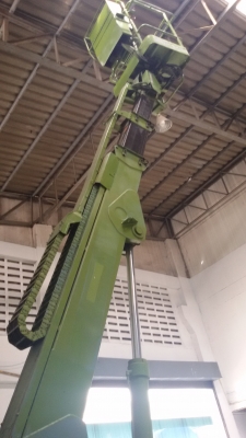 ขายครับ HIACHI HX99B เก่านอก 100\% ยกสูง 9.7m. ยกได้ 200kg. สนใจติดต่อ 098-246-3778 น๊อค