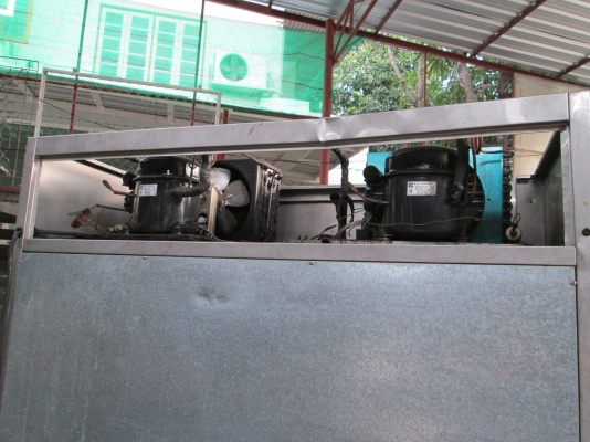 ตู็แซ่สภาพดี มี 2 คอมเย็นจัด ขายถูก ร้านอาหาร ร้านค้า โรงงาน ตู็แซ่สภาพดี มี 2 คอมเย็นจัด ขายถูก ร้านอาหาร ร้านค้า โรงงาน