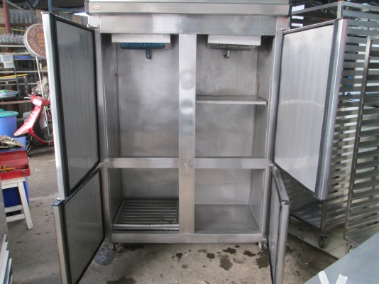 ตู็แซ่สภาพดี มี 2 คอมเย็นจัด ขายถูก ร้านอาหาร ร้านค้า โรงงาน ตู็แซ่สภาพดี มี 2 คอมเย็นจัด ขายถูก ร้านอาหาร ร้านค้า โรงงาน