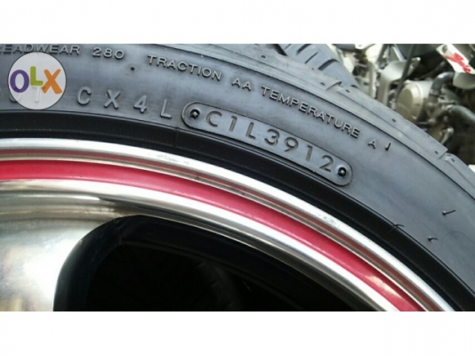 แม็ก17 ราคาเท่า 15 ล้อสวยรอยเล็กน้อย ยาง nitto made in japan 205 45 17 ปลายปี2012