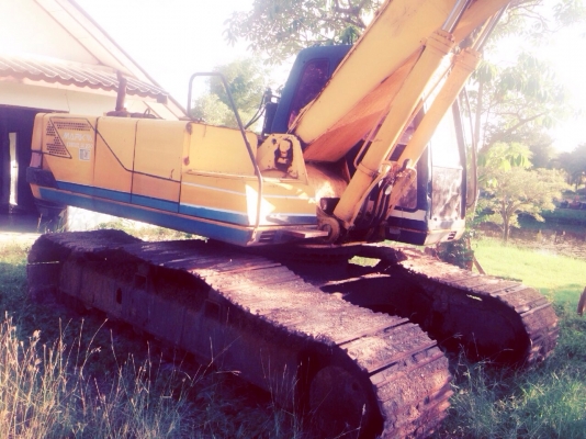 KOBELCO MARK III SK 200 รถบอดี้สวยครับ เครื่องเดิมปั๊มเดิมแห้งแรงดีไม่เยิ้ม ภายในเก๋งสะอาดสวย ไฟฟ้าตัด หน้าจอไม่มีนะครับ รถทำงานไม่โหลดคล่องตัวดี เอวแน่นดี ช่วงล่างแน่นดี ใบแทรคใหญ่โซ่บูทหนาดีประมาณ 70\% พร้อมทำงานได้เลยไม่มีปัญหาครับ เอกสารสัญญาซื้อขาย รา KOBELCO MARK III SK 200 รถบอดี้สวยครับ เครื่องเดิมปั๊มเดิมแห้งแรงดีไม่เยิ้ม ภายในเก๋งสะอาดสวย ไฟฟ้าตัด หน้าจอไม่มีนะครับ รถทำงานไม่โหลดคล่องตัวดี เอวแน่นดี ช่วงล่างแน่นดี ใบแทรคใหญ่โซ่บูทหนาดีประมาณ 70\% พร้อมทำงานได้เลยไม่มีปัญหาครับ เอกสารสัญญาซื้อขาย รา