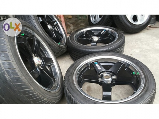 ล้อ ssr ขอบ17 4รู100 ยางปี2012 ทั้ง 4 เส้น