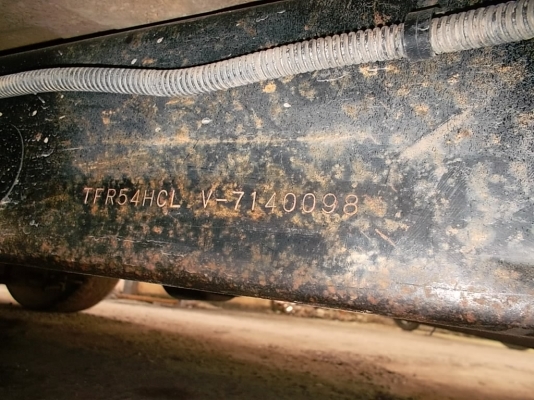 1997 ISUZU, 2.5 SLX SPACECAB TURBO โฉม DRAGON (ปี96-02) สีบรอนซ์ทอง เกียร์ธรรมดา 1997 ISUZU, 2.5 SLX SPACECAB TURBO โฉม DRAGON (ปี96-02) สีบรอนซ์ทอง เกียร์ธรรมดา