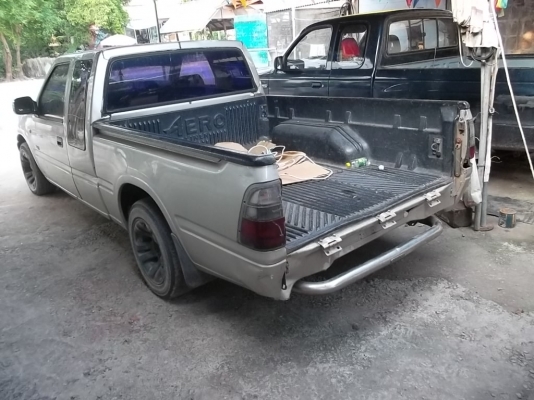 1997 ISUZU, 2.5 SLX SPACECAB TURBO โฉม DRAGON (ปี96-02) สีบรอนซ์ทอง เกียร์ธรรมดา 1997 ISUZU, 2.5 SLX SPACECAB TURBO โฉม DRAGON (ปี96-02) สีบรอนซ์ทอง เกียร์ธรรมดา