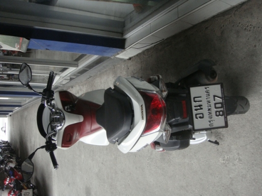 PCX 150 สวยโคตร (8000 ก.ม.)