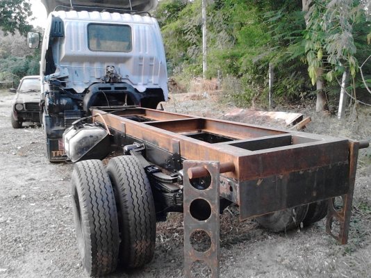 รถหกล้อ 120แรง รถหกล้อ 120แรง