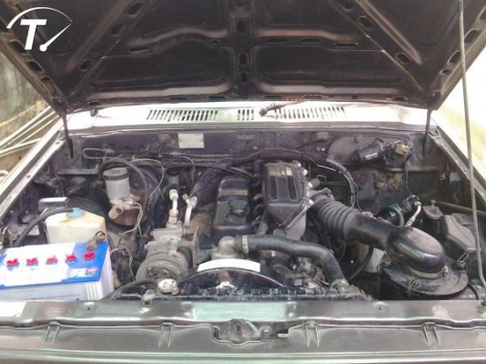 MAZDA B2500 สภาพสวย ไม่มีผุ พร้อมใช้งาน