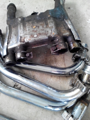 ขาย อะไหล่ xj 400 cc spacial   คอท่อไอเสีย 1500 บาท