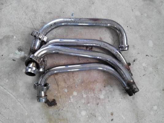 ขาย อะไหล่ xj 400 cc spacial   คอท่อไอเสีย 1500 บาท