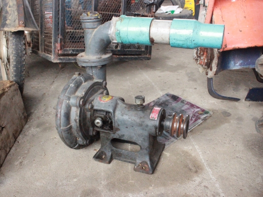 ขายปั้มน้ำ  2 .5 นิ้ว ถูกๆชัวร์