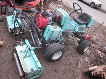 รถตัดหญ้า ตัดกรีน แบบนั่งขับ HONDA: TM3 -241 มือสองญี่ปุ่น เครื่อง 2 สูบ 3 แก็งค์ พร้อมใช้งาน รถตัดหญ้า ตัดกรีน แบบนั่งขับ HONDA: TM3 -241 มือสองญี่ปุ่น เครื่อง 2 สูบ 3 แก็งค์ พร้อมใช้งาน