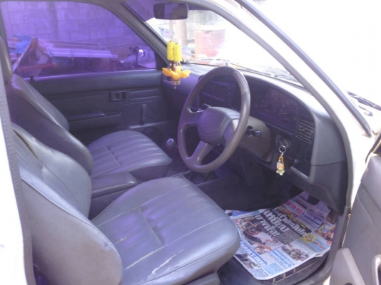 Toyota mighty-X พร้อมใช้ เครื่องเสียงเเรง Toyota mighty-X พร้อมใช้ เครื่องเสียงเเรง