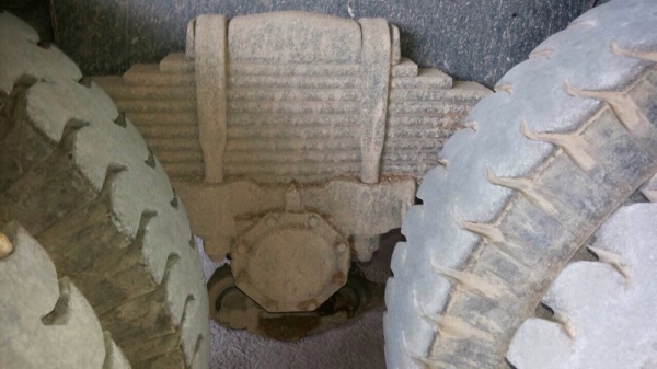 รถมิตซู 10 ล้อดั้ม FM527  190 แรงม้า. ปี 47  สนใจติดต่อ 081 - 6079515