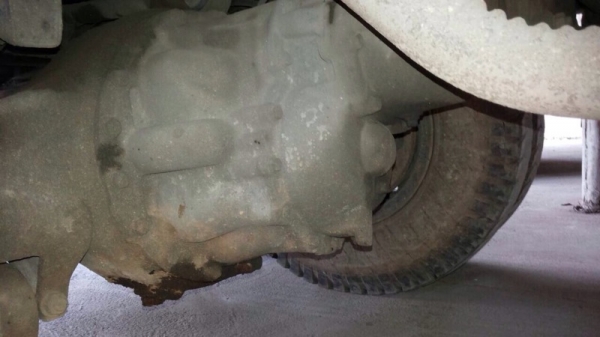 รถมิตซู 10 ล้อดั้ม FM527  190 แรงม้า. ปี 47  สนใจติดต่อ 081 - 6079515