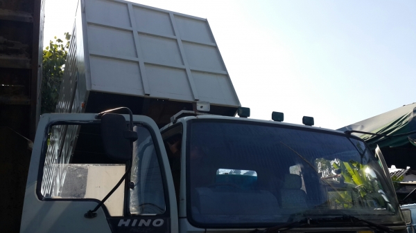 ขาย10ล้อฮีโน่ ซูโม่ FM227 ดั๊ม2เพลา เครื่อง 220แรง รถสภาพสวยมาก พร้อมใช้สุดๆ ขาย10ล้อฮีโน่ ซูโม่ FM227 ดั๊ม2เพลา เครื่อง 220แรง รถสภาพสวยมาก พร้อมใช้สุดๆ