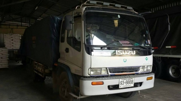 ขายด่วน รถบรรทุก 6 ล้อ ISUZU DECA 195 แรง EURO-1รถห้างแท้ ช่วงยาว 5.5M สภาพเดิมๆพร้อมใช้ ราคาสุดคุ้ม ขายด่วน รถบรรทุก 6 ล้อ ISUZU DECA 195 แรง EURO-1รถห้างแท้ ช่วงยาว 5.5M สภาพเดิมๆพร้อมใช้ ราคาสุดคุ้ม