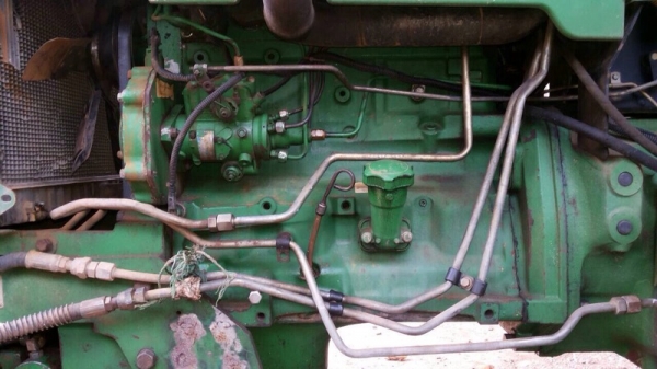 รถไถ จอนเดียร์  2 เพลา. สนใจติดต่อ  081 - 6079515