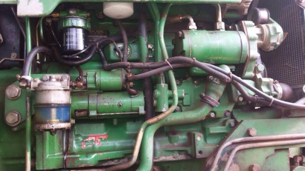 รถไถ จอนเดียร์  2 เพลา. สนใจติดต่อ  081 - 6079515