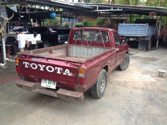 ม้าดำ๔ขอครับ ม้าดำ๔ขอครับ