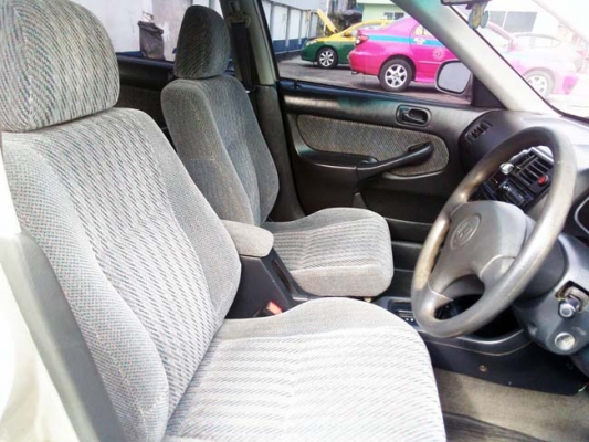 Honda civic ปี 2000 เกียร์ออโต้ เครื่องวีเทค กระจกไฟฟ้า ปรับและพับไฟฟ้า ภายในสะอาดเรียบร้อย เครื่องดี เกียร์นิ่มนวล ช่วงล่างเเน่น แอร์หนาว สีสันสวยงาม รถพร้อมใช้ ภาษี 58