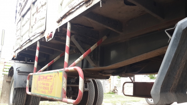 ขายด่วนลูกพ่วงสองเพลาดั้มปี50ยาว6.4เมตรสภาพพร้อมใช้ราคาเบาๆโทร0843923995