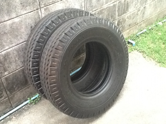 ขายด่วน ยางรถบรรทุก