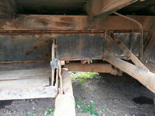 ขาย 10 ล้อหัวยาวเพลาเดียว 230,000 เครื่อง 6BG1 175 แรงม้า เพลาโบกี้ใหญ่เฟืองท้ายใหญ่ คัสซีสวย สโลว์กลาง ยางเต็ม ทะเบียนพร้อมโอน ราคาต่อรองได้