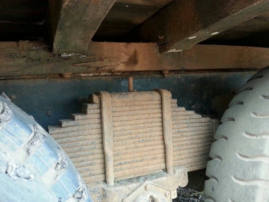 ขาย 10 ล้อหัวยาวเพลาเดียว 230,000 เครื่อง 6BG1 175 แรงม้า เพลาโบกี้ใหญ่เฟืองท้ายใหญ่ คัสซีสวย สโลว์กลาง ยางเต็ม ทะเบียนพร้อมโอน ราคาต่อรองได้