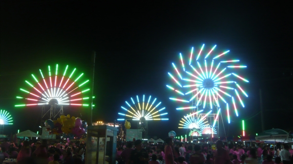 รับติดตั้งไฟประเภทต่าง ๆ ไฟในเต็นท์ ไฟในบูธ ไฟงานพระราชพิธี ไฟงานวัด และไฟแสงสว่าง ติดตั้งไฟนีออนด์ ติดตั้งปลั๊ก 5 แอมป์ รับเดินสายเมนต์ รับติดตั้งไฟประเภทต่าง ๆ โดยช่างผู้ชำนาญงาน (ร้านวงศ์นิรันดร์ 0863229969)