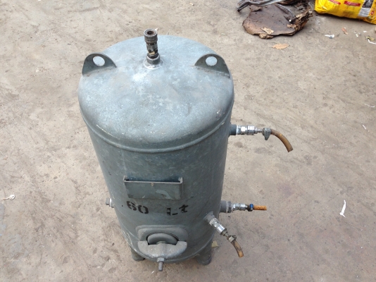 ขาย...ถังพักลม 60 ลิตร อย่างดี ขาย...ถังพักลม 60 ลิตร อย่างดี