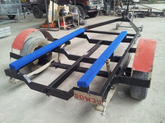 ขายห่างลากเรือ 10 - 12 ฟุต มือ 2