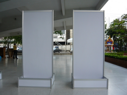 ให้เช่าบูธมาตรฐาน บูธภาคเหนือ บูธเชียงใหม่ บูธเชียงราย บูธลำปาง เช่าบูธ บูธ system เช่าบอร์ดนิทรรศการ บอร์ด