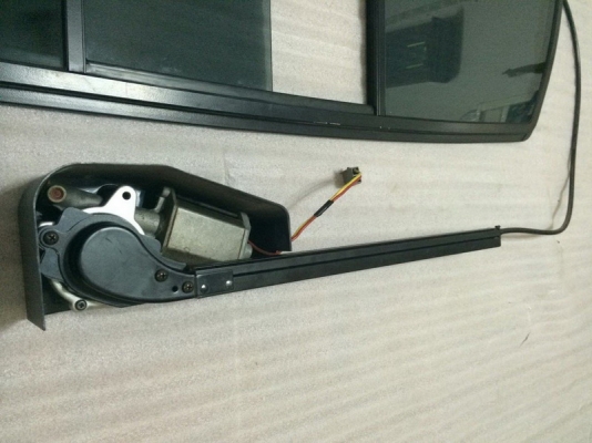 กระจกหลังสไลด์ไฟฟ้า MightyX