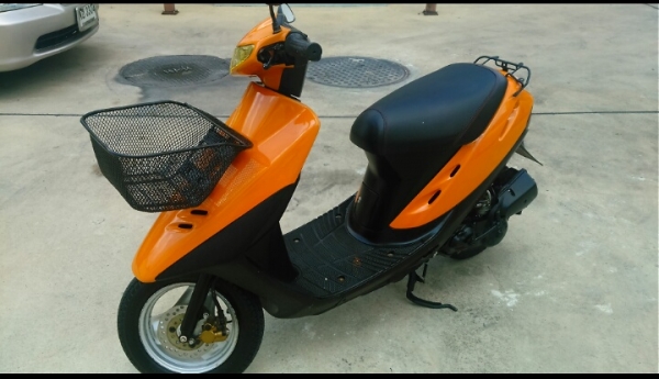 ((( ขายแล้วคับผม ))) ขอบคุณ คุณลุงและน้าน้าที่สมุทรปราการมากคับที่มารับปัยดูแล กับรถสวยมีดิสหน้าสภาพนี้นัยราคาที่มั่ยแพงเลยบอกตรง 9000 บาท สุดคุ้มคับ