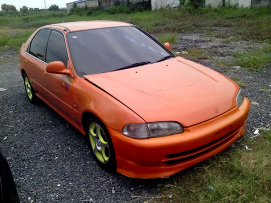 ซีวิคเครื่องหัวฉีดติดLPGแอร์เย็นไฟฟ้าครบเอกสารพร้อม